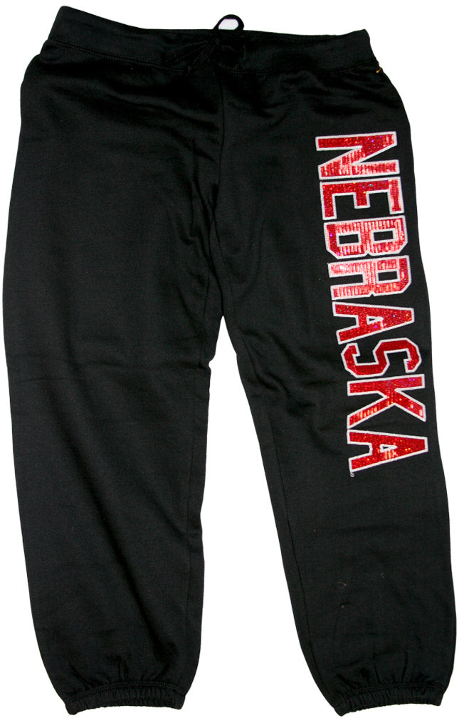 Ladies Black Capris With Sequins