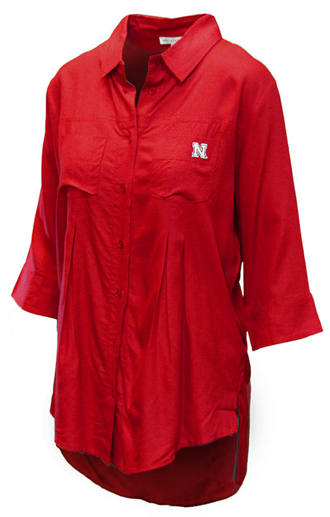 Nebraska Womens Pleat Button Up