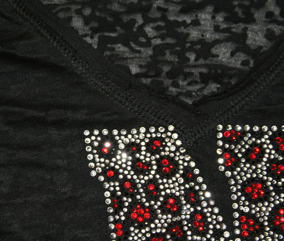 W. LONG SLVE BLACK V-NECK BURNOUT