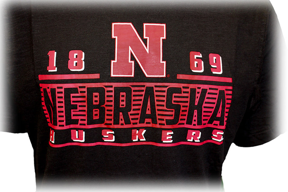 Huskers Bare Bow Colosseum Tee