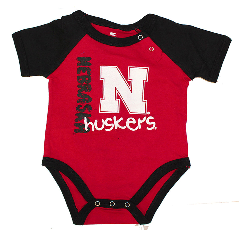 Nebraska Rookie Onesie Bib Set