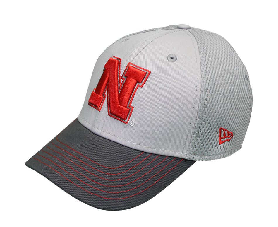 Youth Huskers Neo Hat