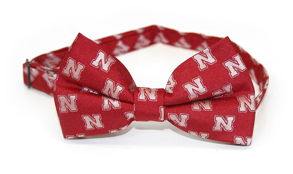 Red N Repeat Bowtie