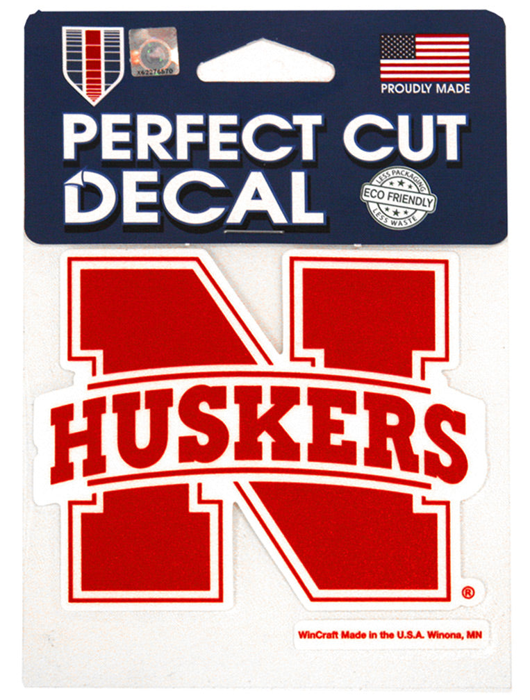 N Huskers 4 Inch Decal