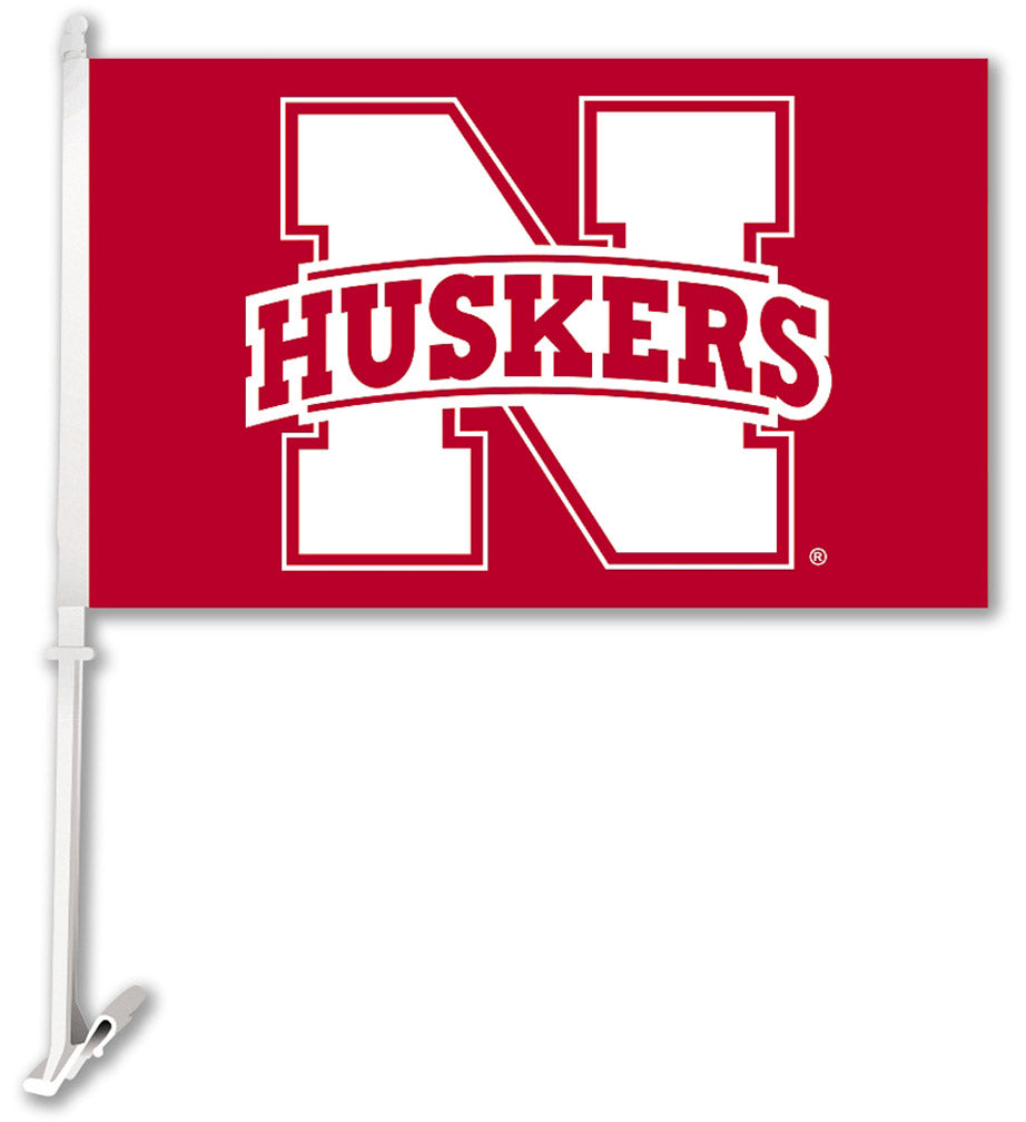 N Huskers Car Flag
