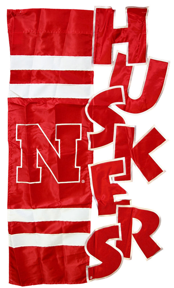 Huskers Sculpted House Flag