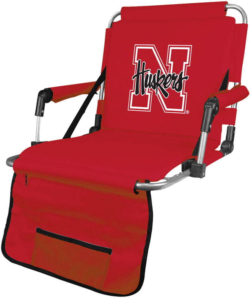 STADUM SEAT WITH ARMREST
