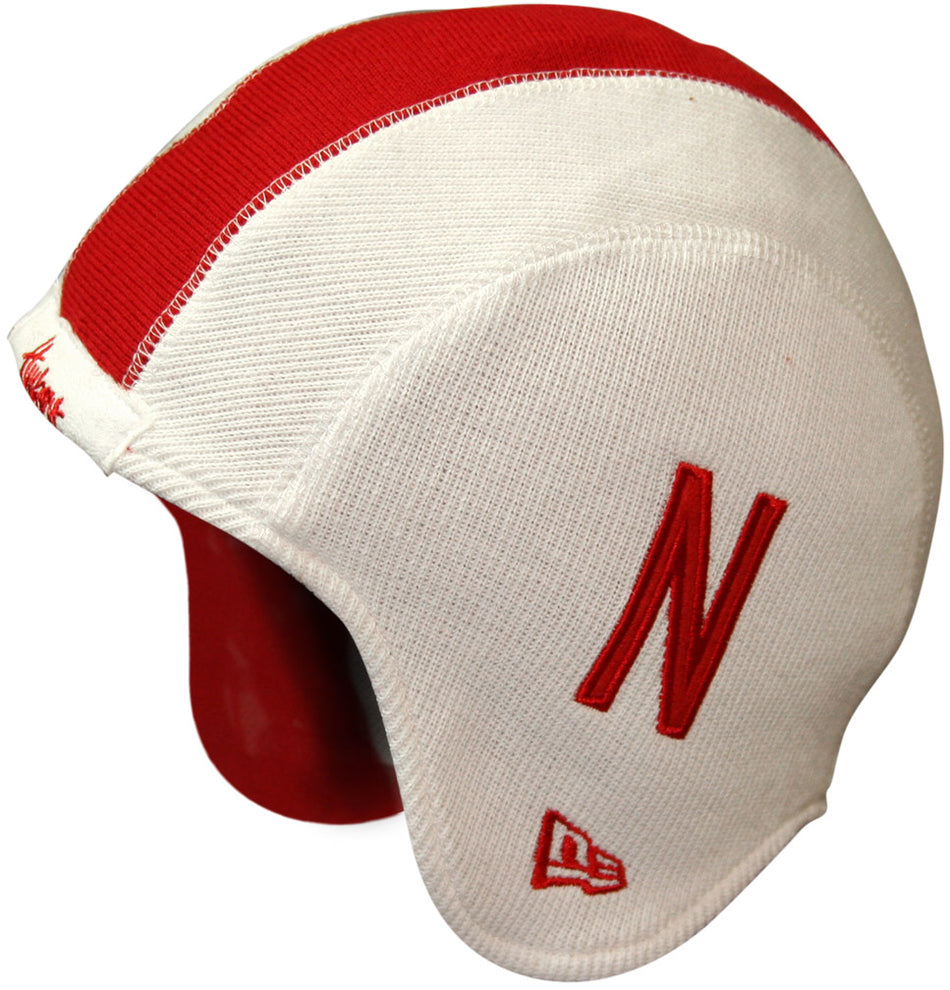 N ERA WHITE KNIT HELMET HAT