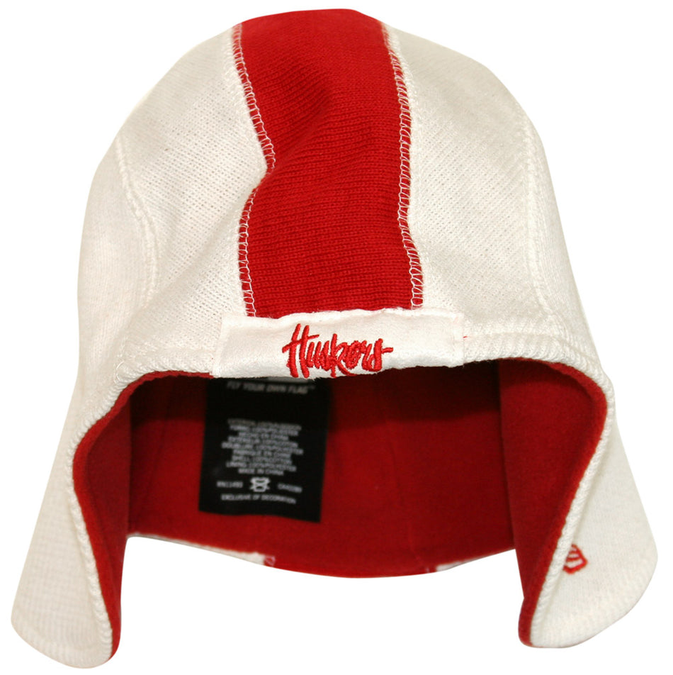N ERA WHITE KNIT HELMET HAT