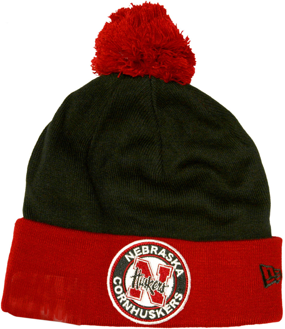 N ERA BLK/RED KNIT POM CIRCLE LOGO HAT