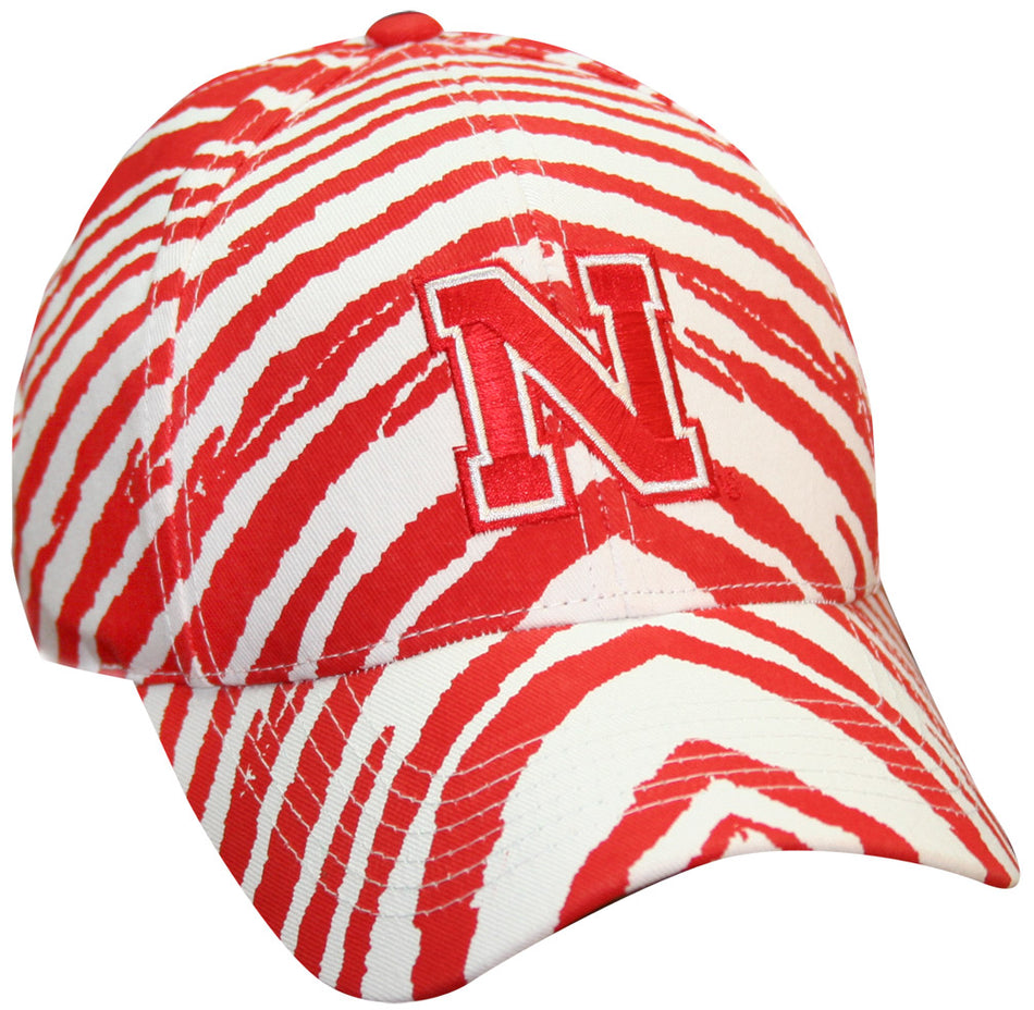 ZUBAZ RED/WHITE IRON N HAT TOW