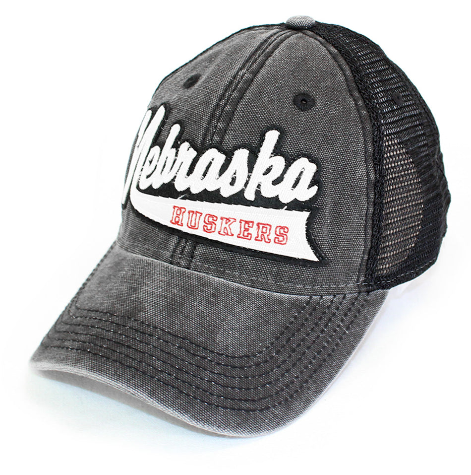 Nebraska Washed Mesh Tailsweep Trucker
