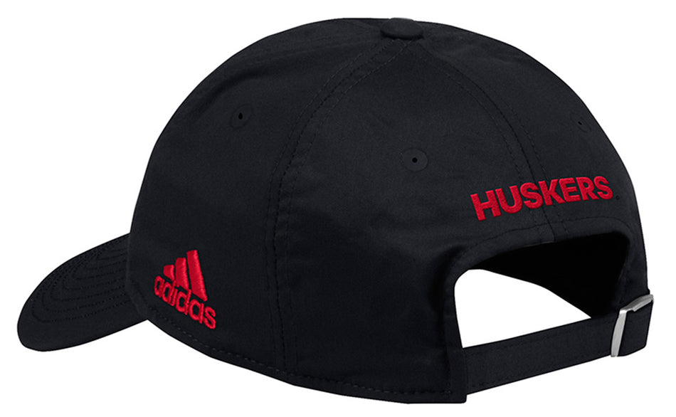 Adidas 2018 Nebraska Coaches Sideline Slouch - Black