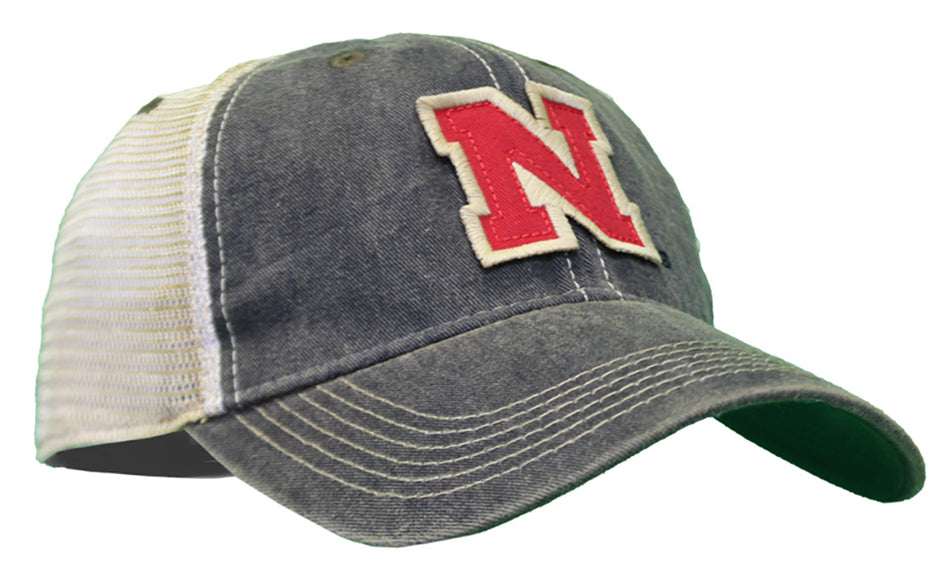 Nebraska Applique Trucker
