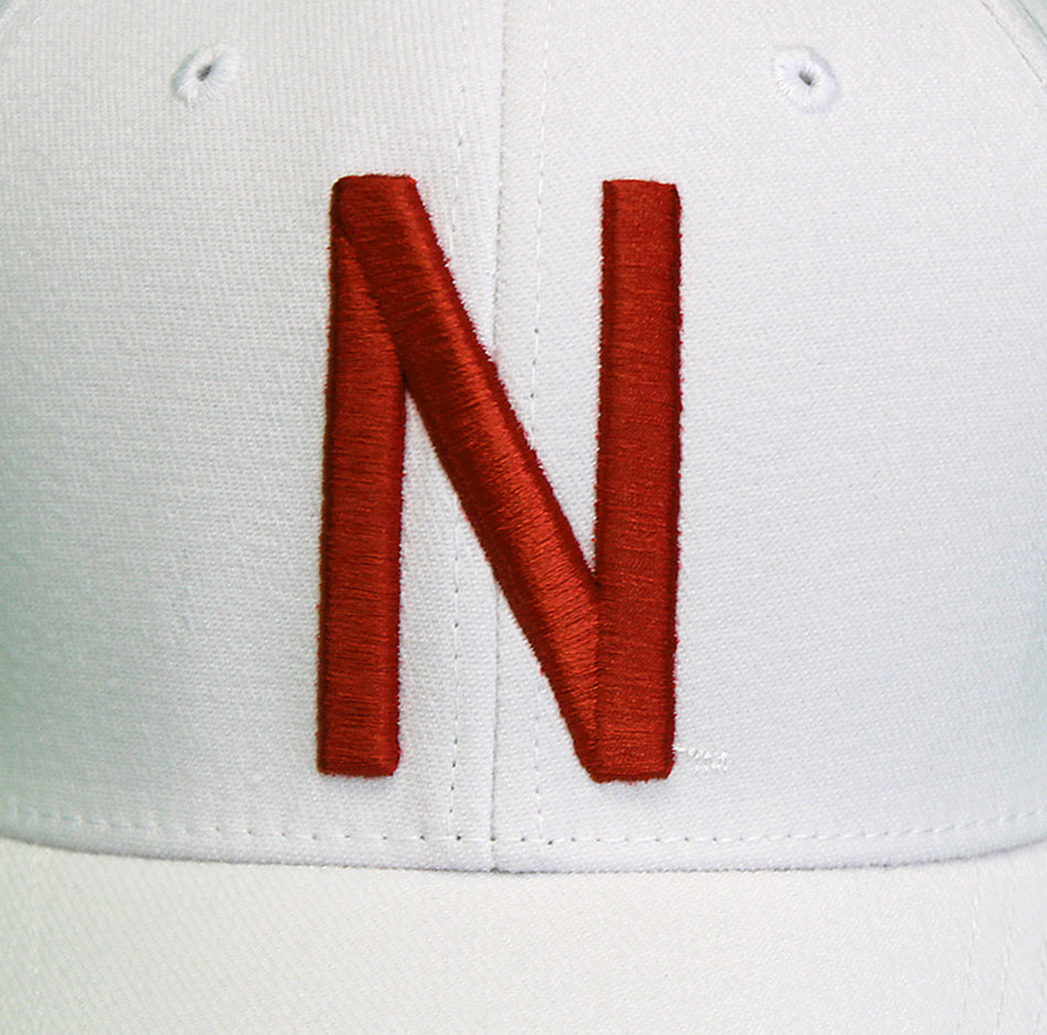 Memory Fit Skinny N Huskers Hat - White