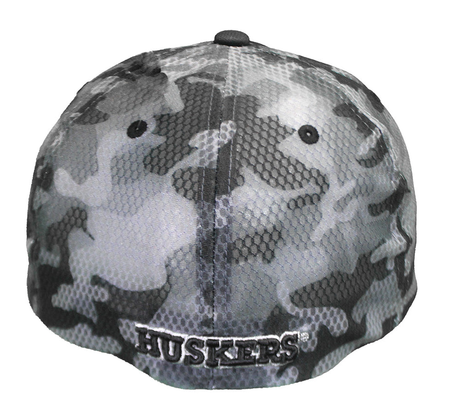Camo Iron N Black Ops Fitted Lid
