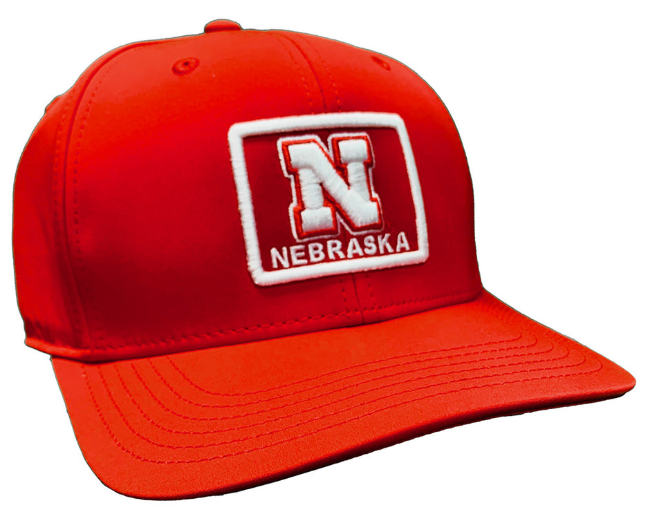 N Nebraska Back 9 Fitted Lid - Scarlett