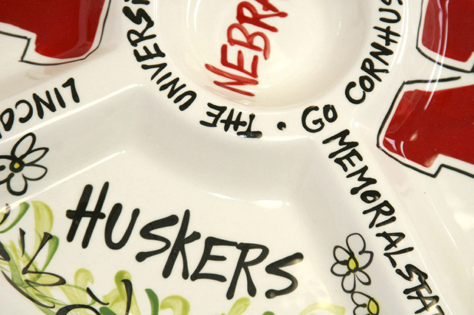 Cornhuskers Divided Veggie Platter