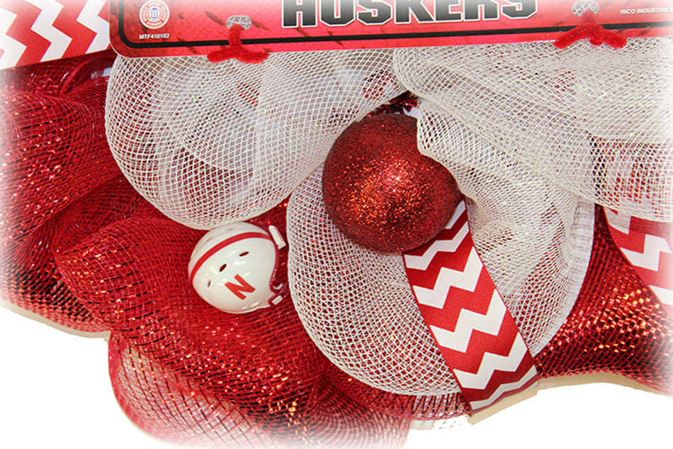 Husker Wreath