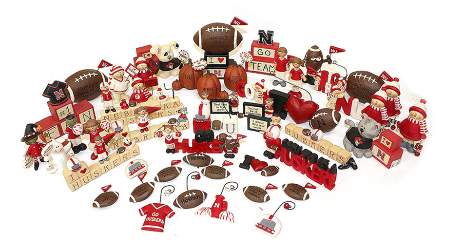 All Blossom Bucket Figurines and Pieces