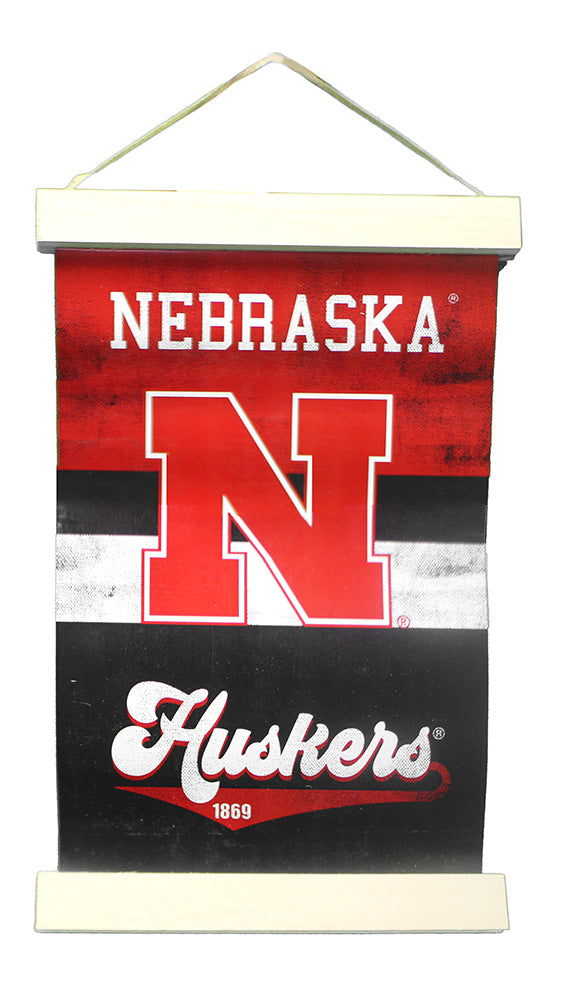 Reversible Nebraska Huskers Merry Christmas Plaid Banner Hang-Sign