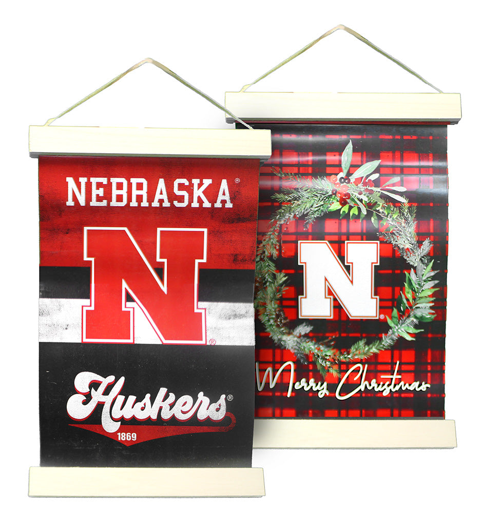 Reversible Nebraska Huskers Merry Christmas Plaid Banner Hang-Sign
